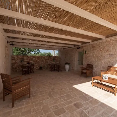 Domus Petri 1908 * Чистернино