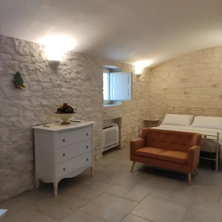 Holiday home Domus Petri 1908