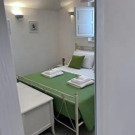 Domus Petri 1908 * Cisternino